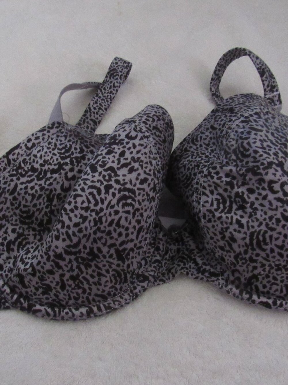 LeMystere  Lizard Print Bra  32  USED